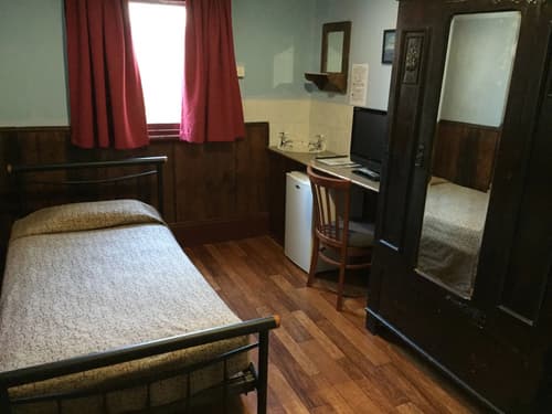 Criterion Hotel Rockhampton, 