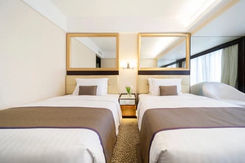 Regal Oriental Hotel