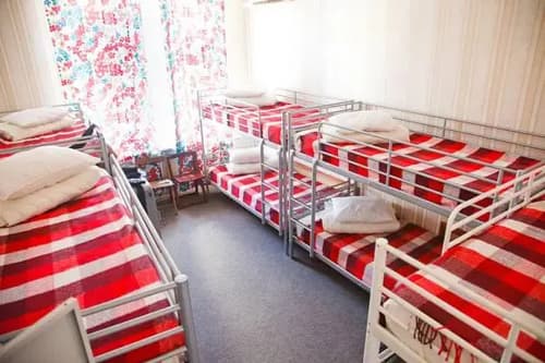 The ROOMS bed&breakfast - Hostel, 