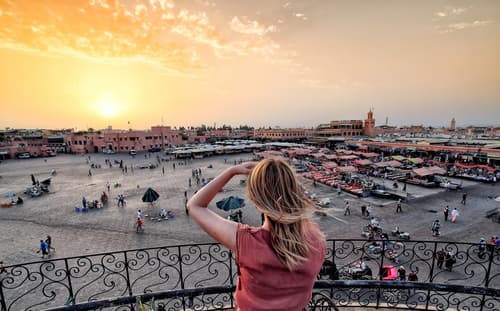 A Través de Marruecos