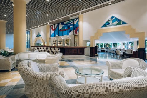 Hotel Bella Costa, HOTEL