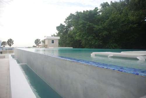 Grand Laguna Beach, GENERAL