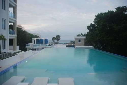 Grand Laguna Beach, GENERAL