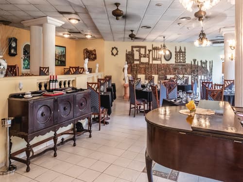 Hotel Los Cactus, RESTAURANT