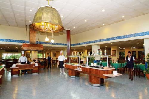 Gran Caribe Sun Beach, RESTAURANT