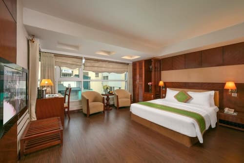 Emerald Hotel Hanoi Hai Ba Trung, 