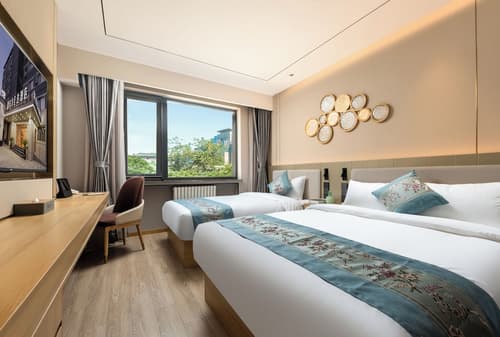 East Sacred Wangfujing, 