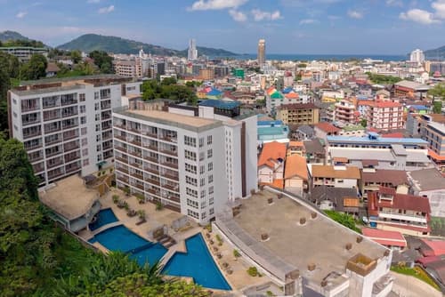 Oceanview Treasure Hotel & Residence