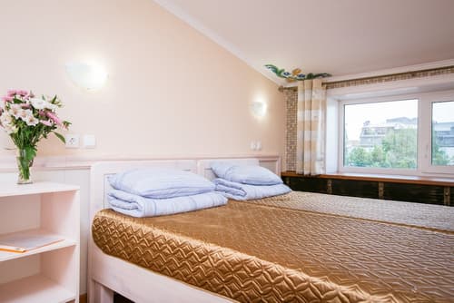 Rimskogo-Korsakova, 45, biznes-tsentr, ZAO, 