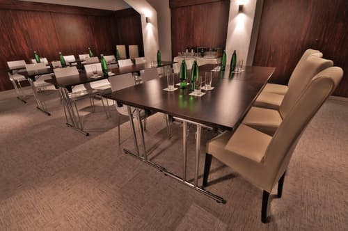 Hotel Old Town, Salas de reuniones