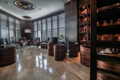 Bay La Sun Hotel & Marina, Lobby sitting area