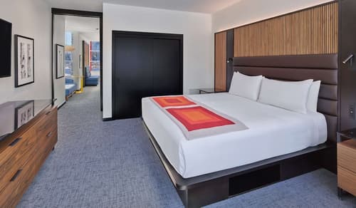 Aspen Meadows Resort, Room