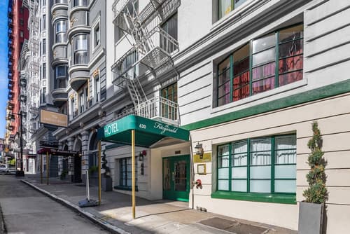 Fitzgerald Hotel, Primary image