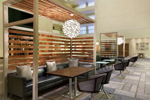DoubleTree Suites by Hilton Hotel Boston - Cambridge, Lobby