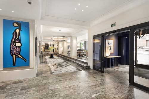 Hotel Continental, Lobby