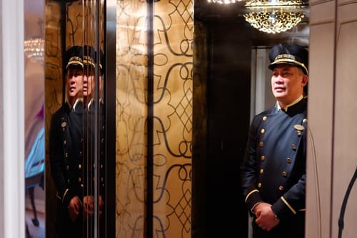 Hotel Continental, Reception