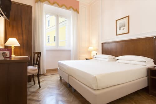 Hotel Quirinale, Room