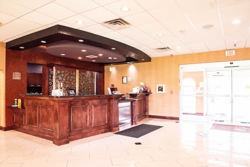 Clarion Inn Elmhurst - Oak Brook near I-88, I-290, I-294