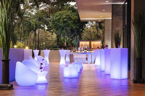 The Peninsula Manila