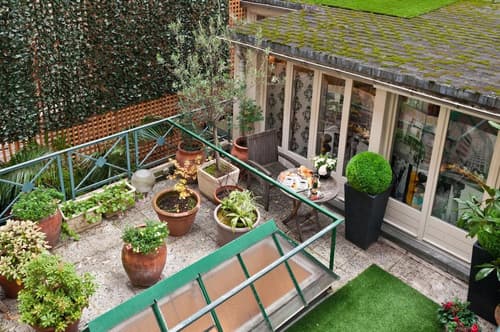 Hotel Monceau Wagram, Balcony