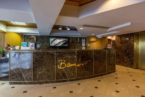 Castle Bamboo Waikīkī Hotel, Reception