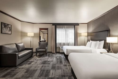 Best Western Plus City Centre/Centre-Ville, Room