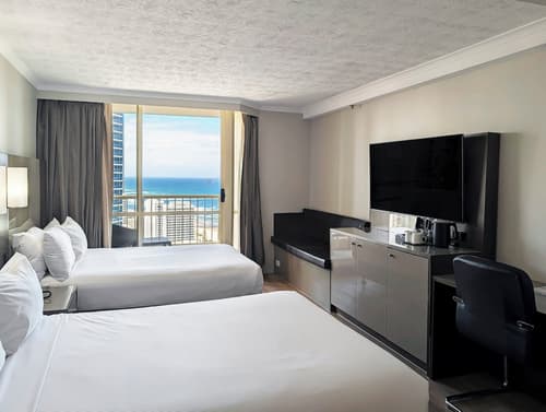 Novotel Surfers Paradise