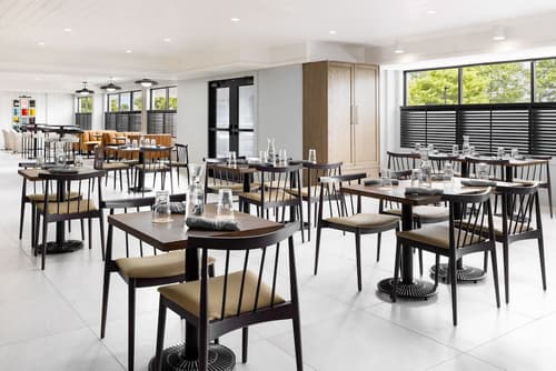 The Pell - Part of JdV by Hyatt