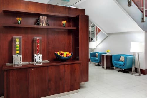 Courtyard by Marriott Boston-Cambridge