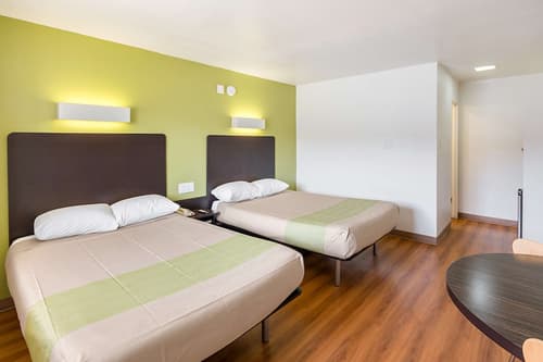 Motel 6 El Paso, TX - Airport - Fort Bliss, Room