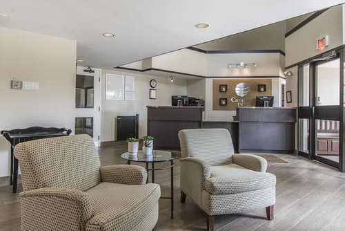Comfort Inn, Lobby