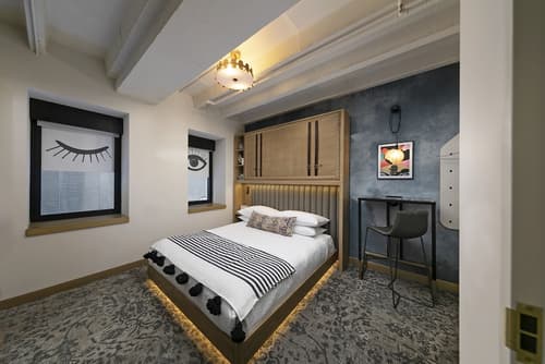 The Wayfarer Downtown LA, Tapestry Collection by Hilton, Room