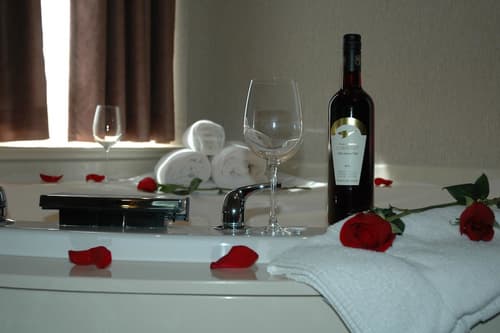 Best Western Inn On The Bay