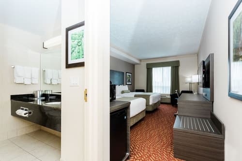 Best Western Inn On The Bay