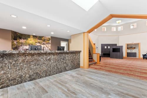 Best Western Inn On The Bay