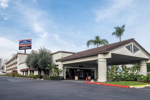 Howard Johnson by Wyndham Fullerton/Anaheim Conference Cntr
