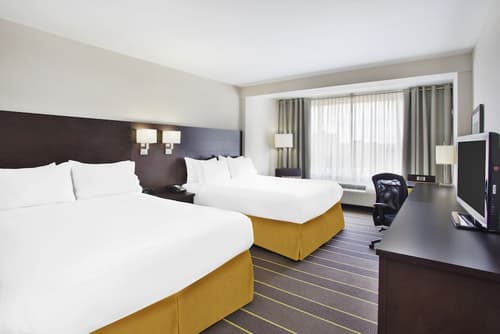 Holiday Inn Express Sault Ste Marie by IHG, Room