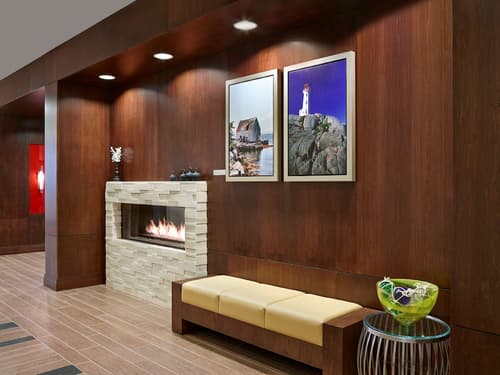 Hampton Inn by Hilton Halifax Downtown, Lobby