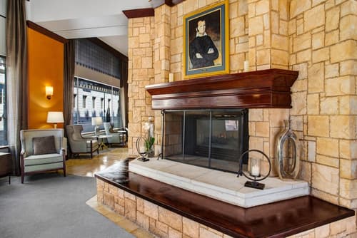 The Emily Morgan San Antonio - a DoubleTree by Hilton