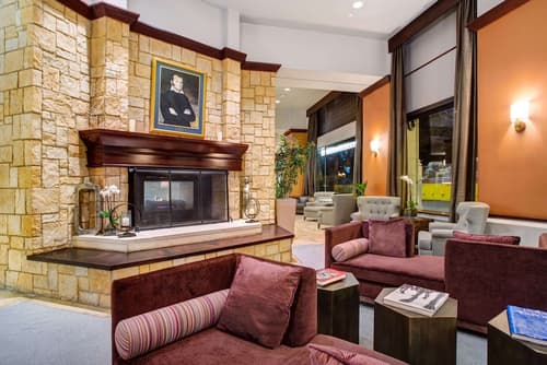 The Emily Morgan San Antonio - a DoubleTree by Hilton