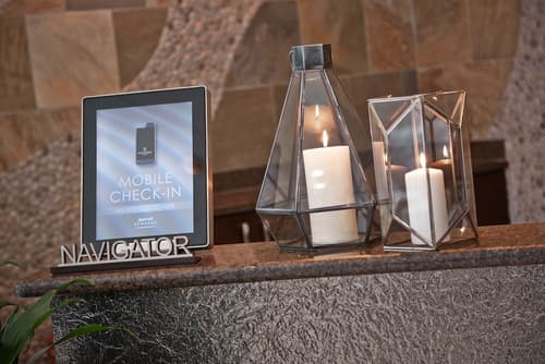 Renaissance Orlando Airport Hotel by Marriott, Reception