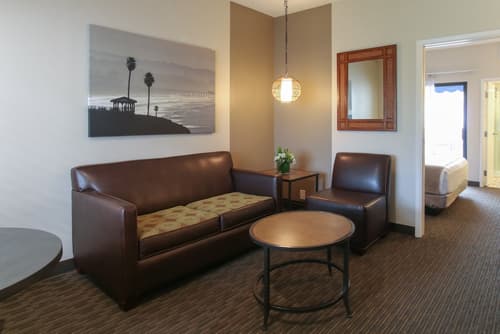 Oxford Suites Pismo Beach, Room