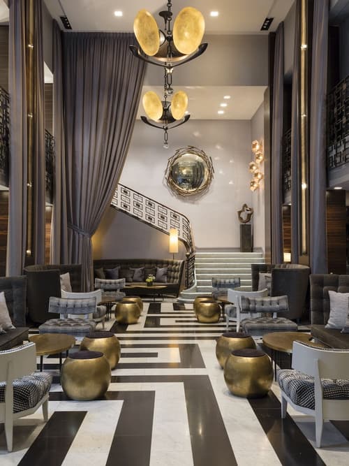 Empire Hotel