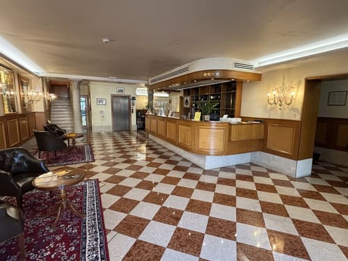 Hotel Rialto, Reception