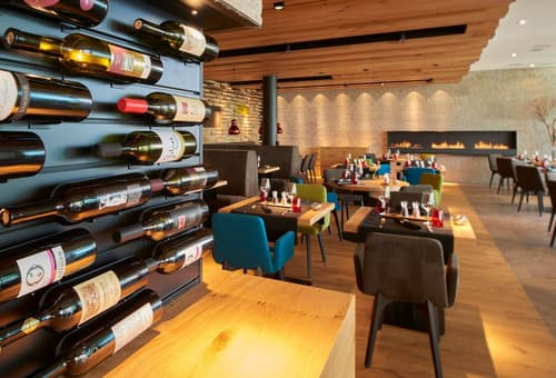 HERMITAGE Lake Lucerne - Beach Club & Lifestyle Hotel
