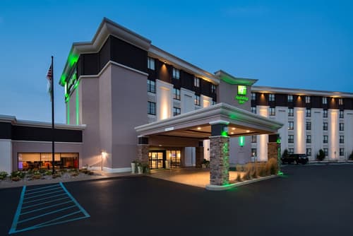 Holiday Inn Milwaukee Riverfront by IHG, Primary image