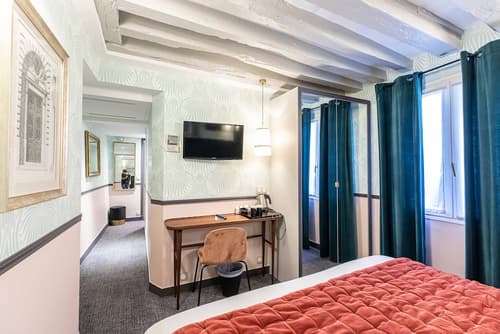 Dauphine Saint Germain Hotel