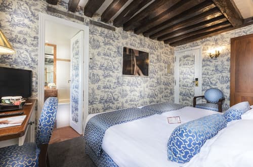 Dauphine Saint Germain Hotel