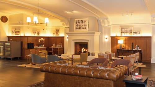 Harbor Court Hotel, Primary image