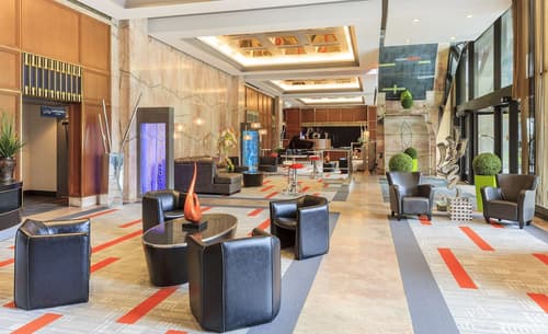 Hôtel Le Concorde Québec, Lobby sitting area